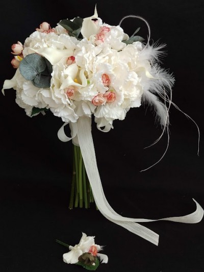 Renkli Kır Çiçekleri, Ortanca Ve Islak Gala